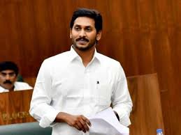   ಮೂರು ರಾಜಧಾನಿಗಳ ಸ್ಥಾಪನೆಗೆ ಟಿಡಿಪಿ ಸದಸ್ಯರ ವಿರೋಧ: ಆಂಧ್ರ ವಿಧಾನಸಭೆಯಲ್ಲಿ ಕೋಲಾಹಲ